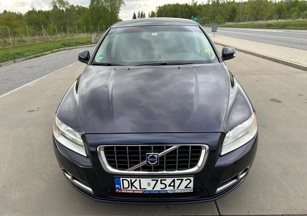 volvo kłodzko Volvo V70 cena 24800 przebieg: 274000, rok produkcji 2009 z Kłodzko